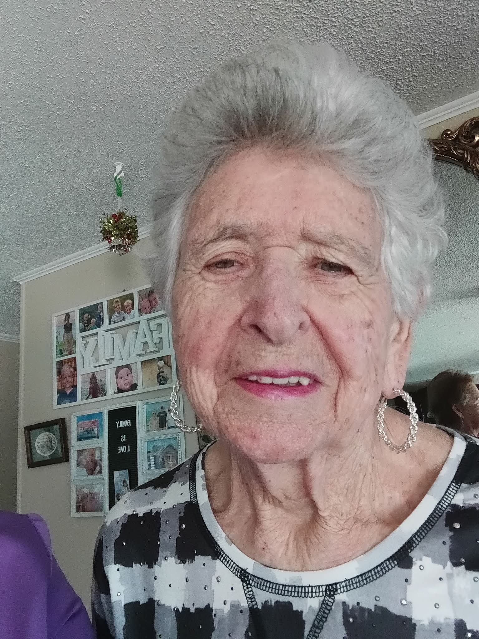 Sybil Garrett
